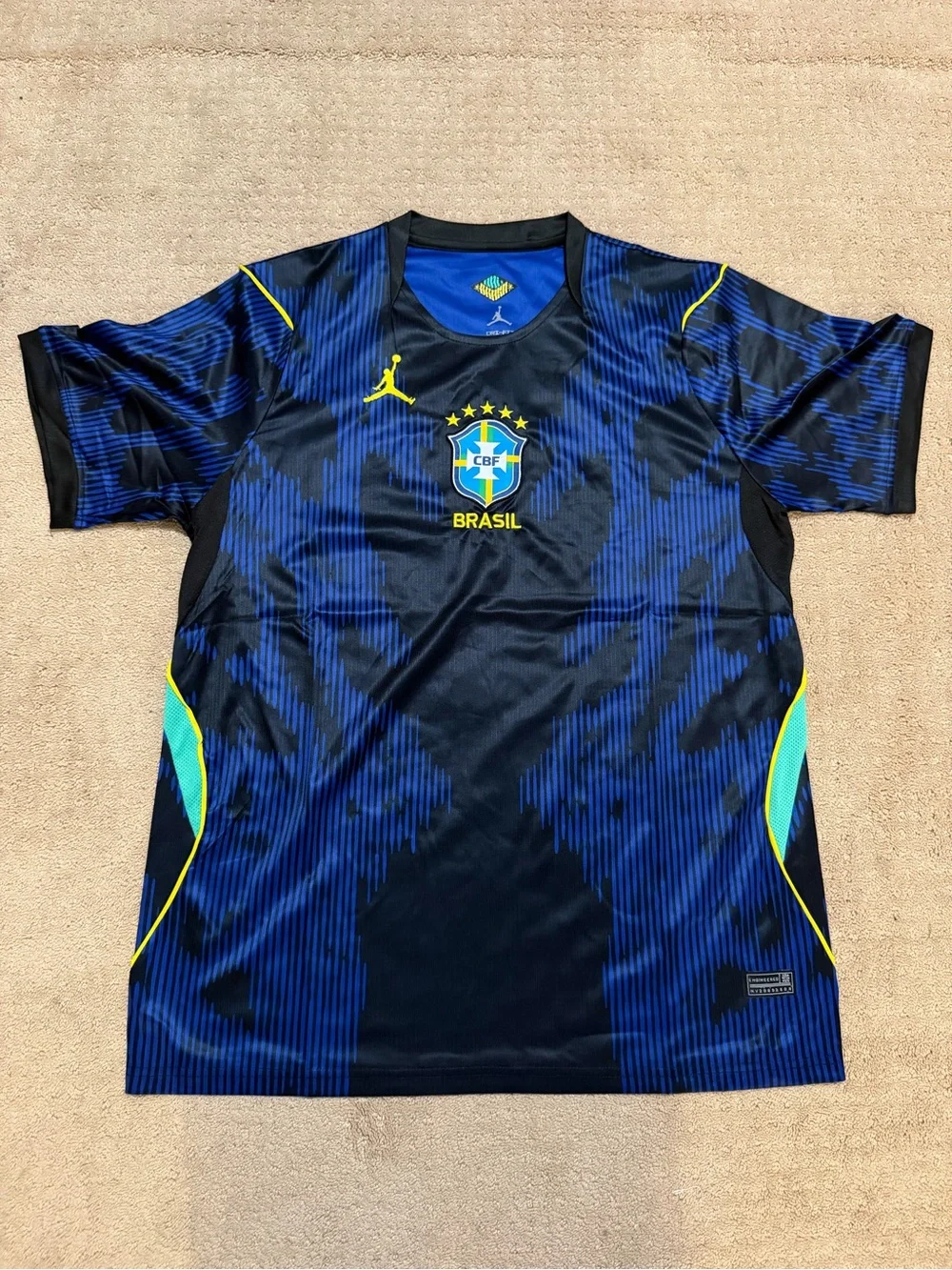 World Cup 2026 Brazil Away Jersey Size XL (Fits Slim, Size Up) Brand New+Tags